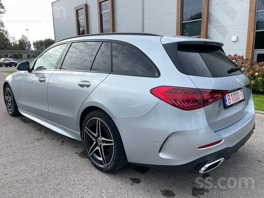 Mercedes-Benz C200 2022 photo 2