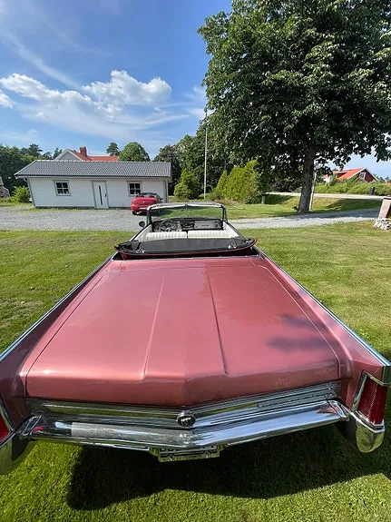 Buick Electra 225 1964 photo 3