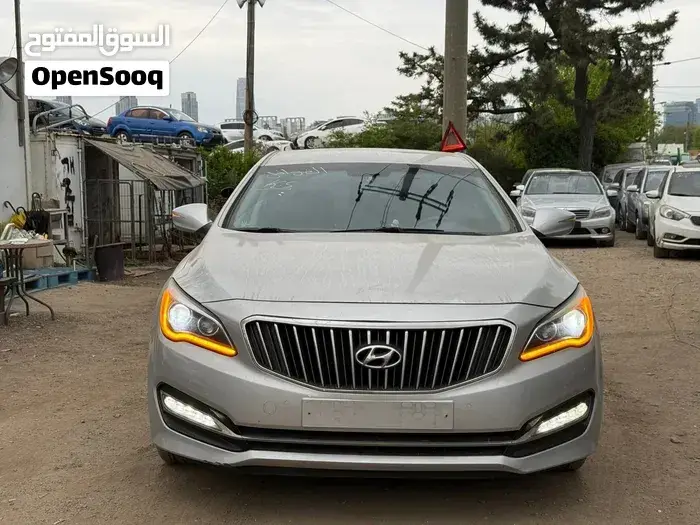 Hyundai Genesis 2016 photo 5