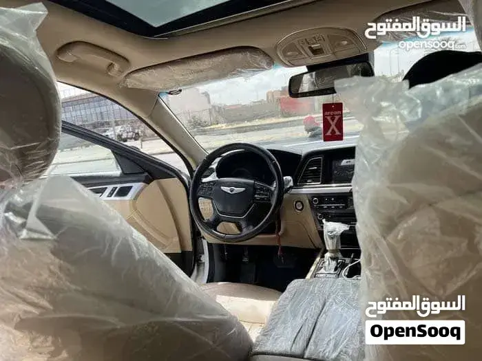Hyundai Genesis 2016 photo 3
