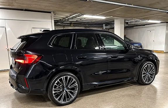 BMW Ix1 2024 photo 4