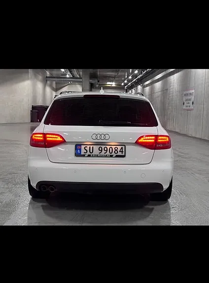 Audi A4 2011 photo 5