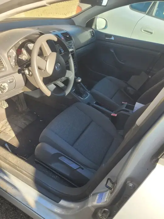 Volkswagen Golf 2004 photo 2