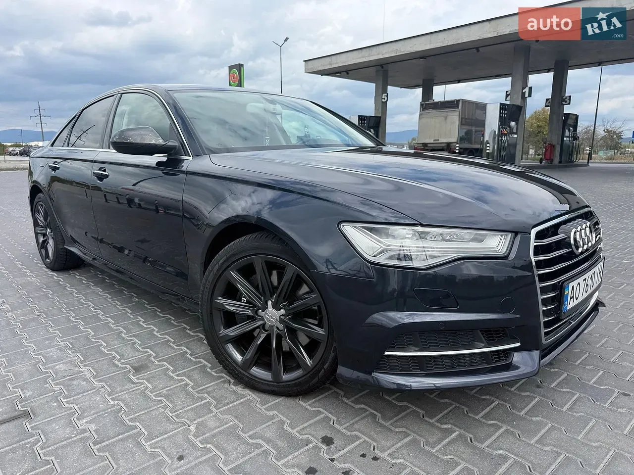 Audi A6 2014 photo 4