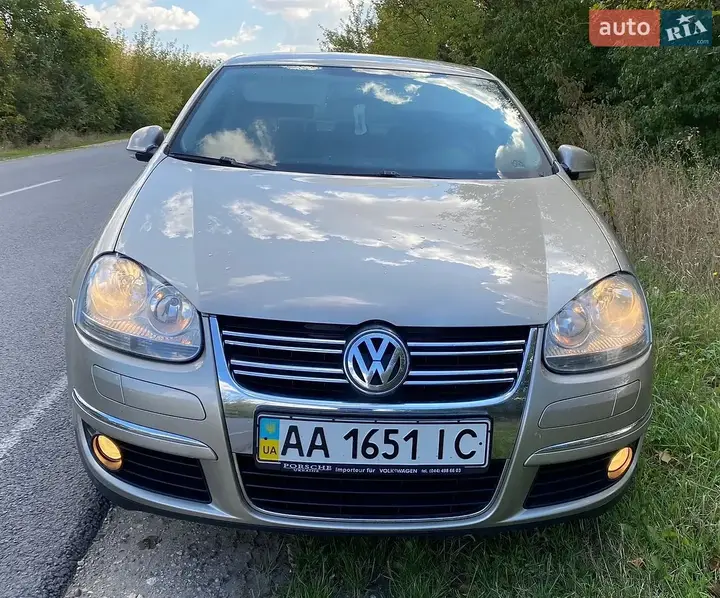 Volkswagen Jetta 2008 photo 2