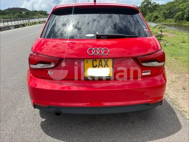 Audi A1 2016 photo 3