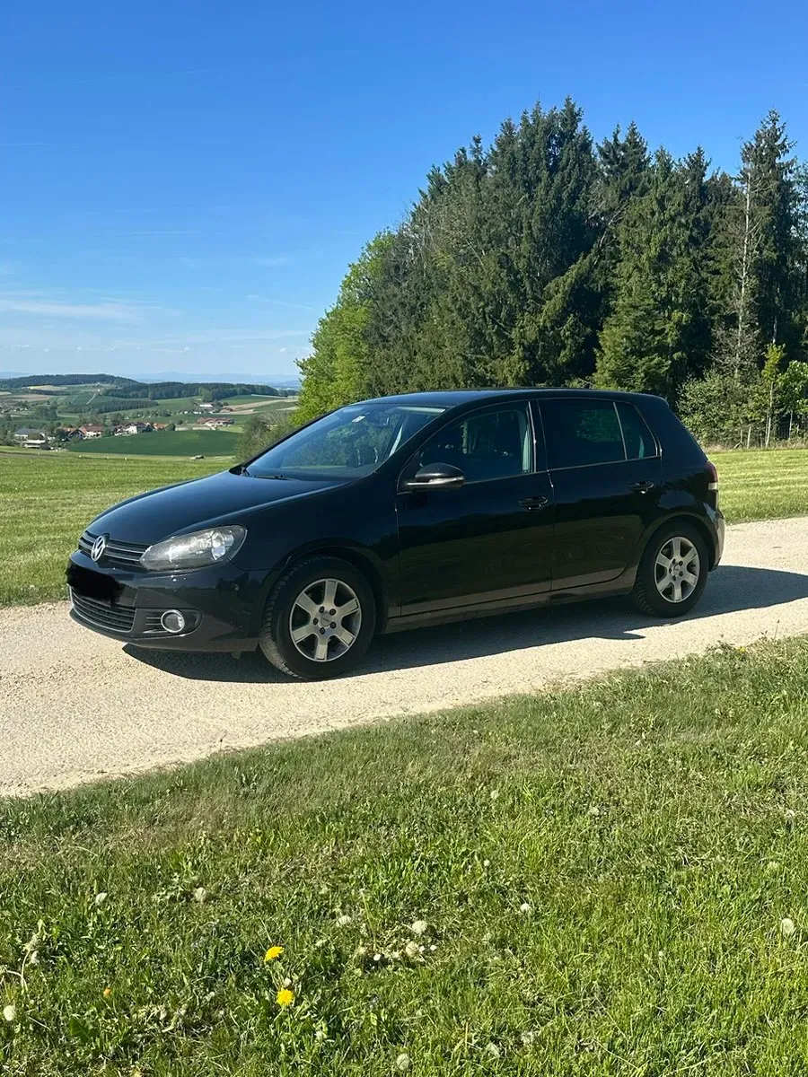 Volkswagen Golf 2009 photo 2