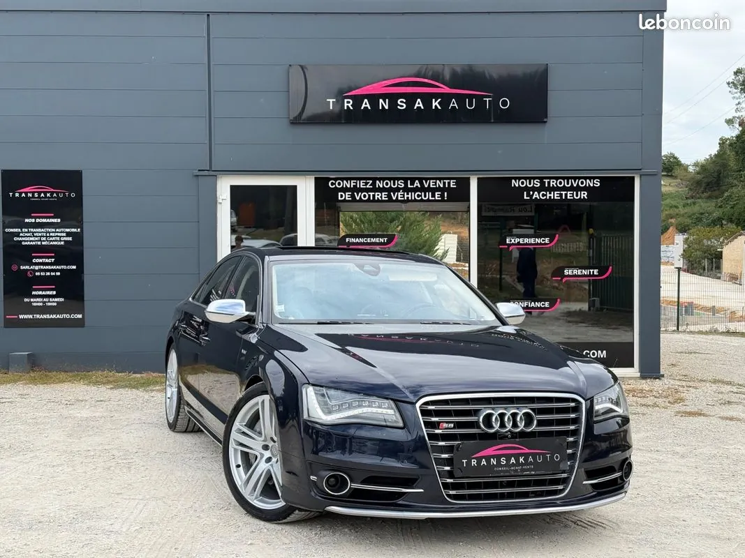 Audi S8