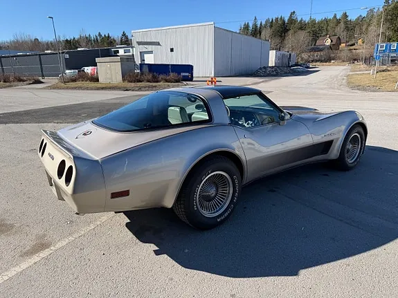Chevrolet Corvette 1982 photo 5