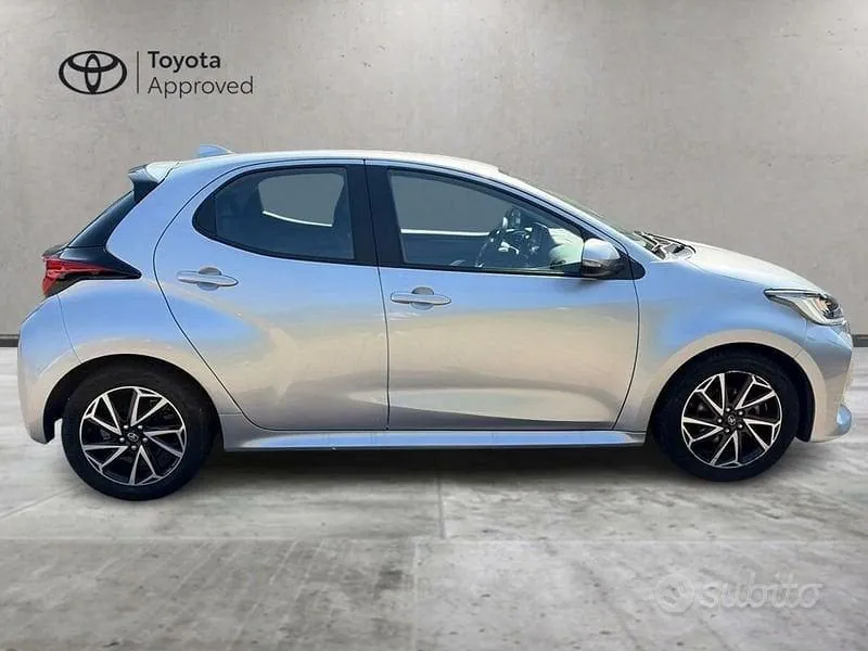 Toyota Yaris 2022 photo 4