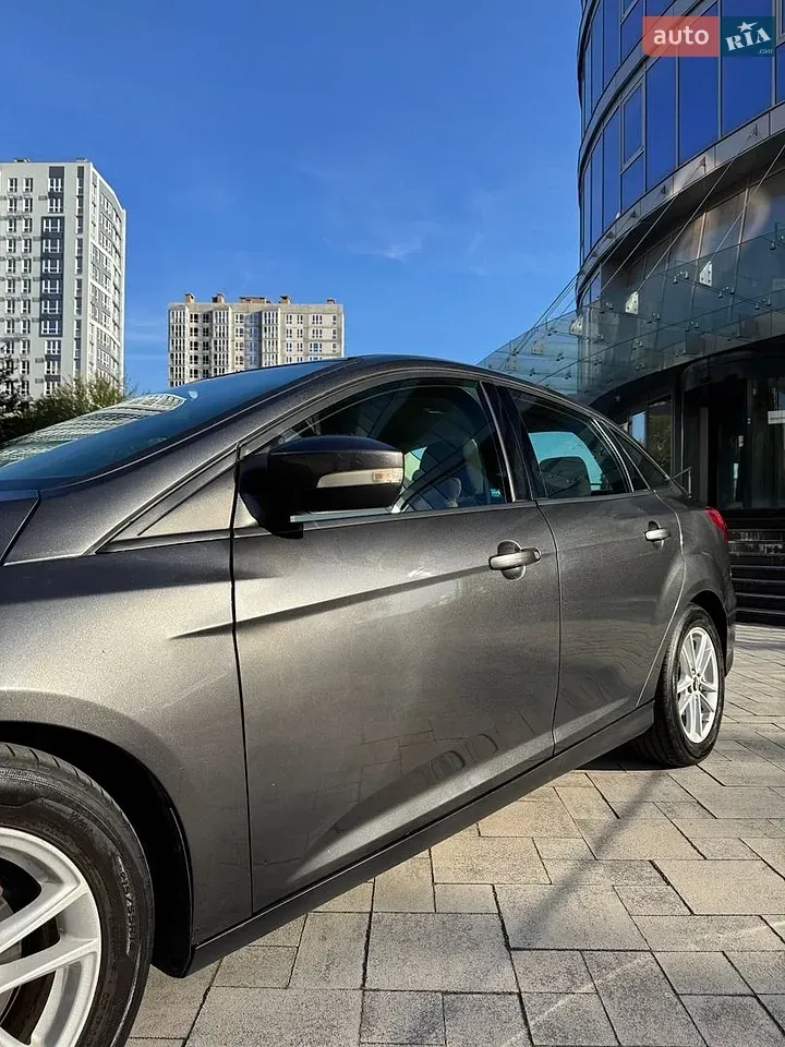 Ford Focus 2017 photo 3