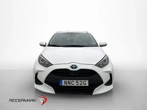 Toyota Yaris 2021 photo 2