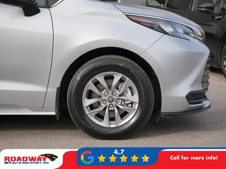 Toyota Sienna 2025 photo 5