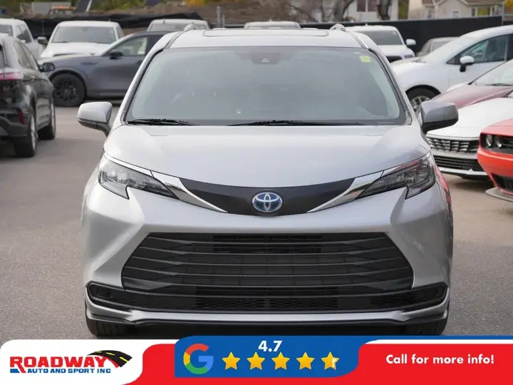 Toyota Sienna 2025 photo 4
