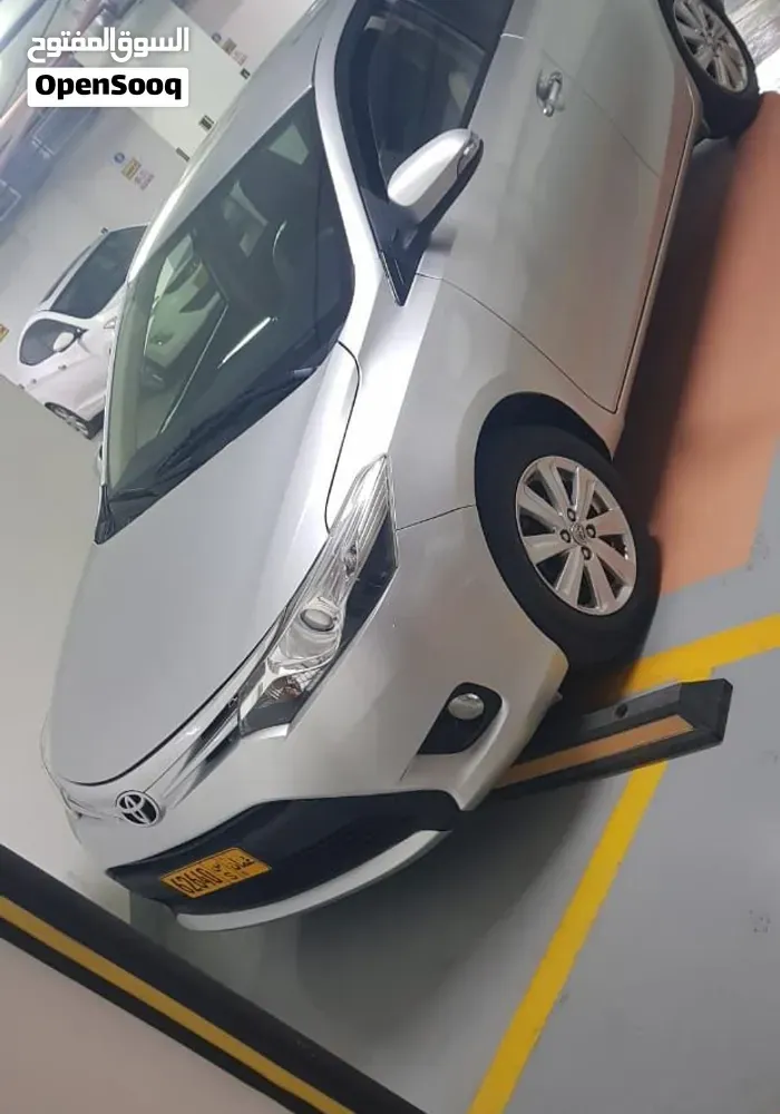 Toyota Yaris 2014 photo 3