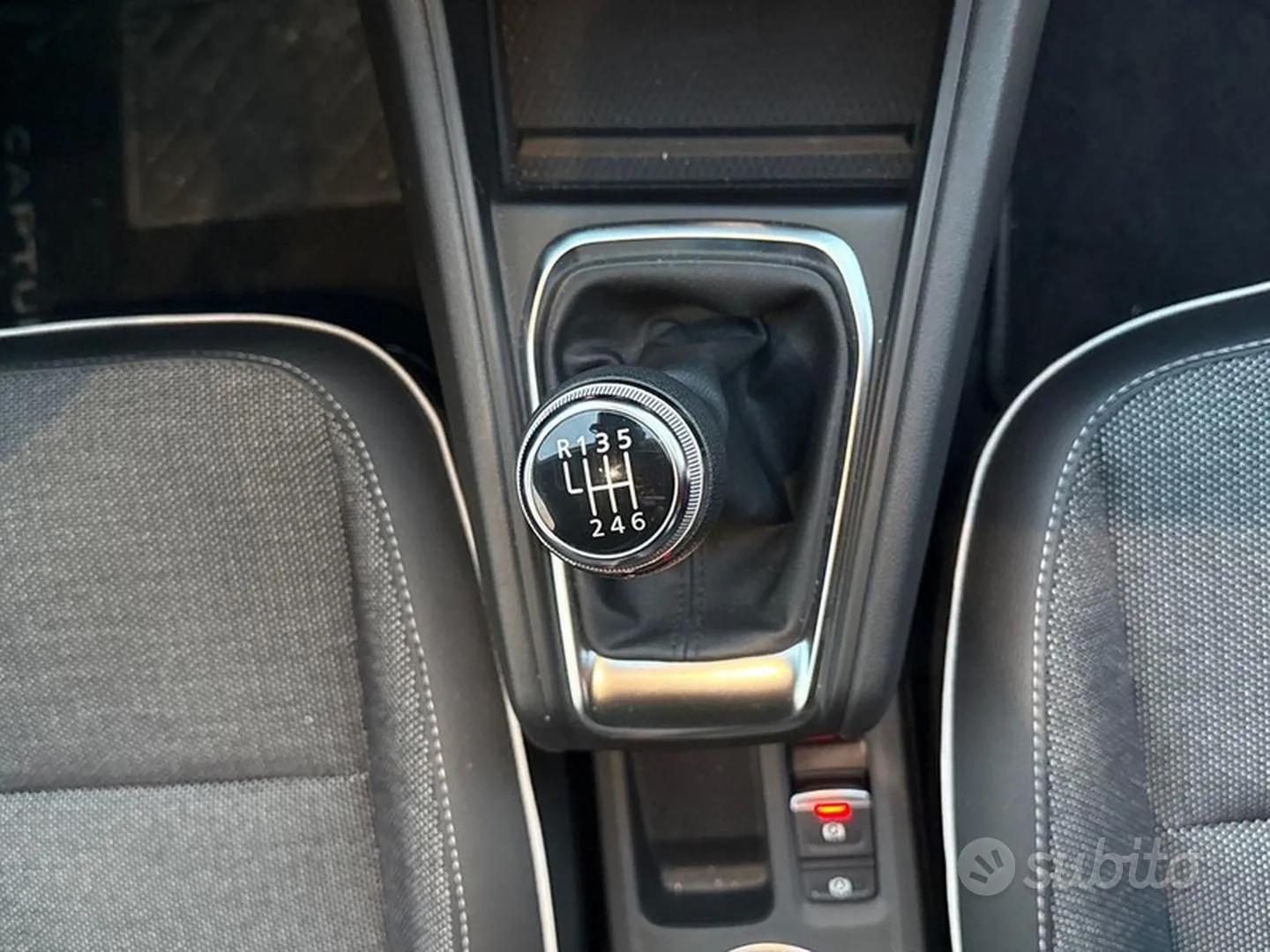 Renault Captur 2023 photo 5