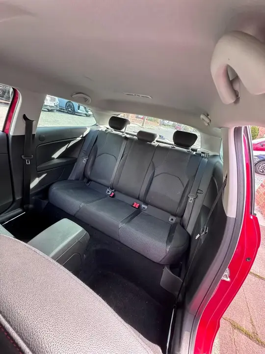 Seat Leon 2015 photo 4