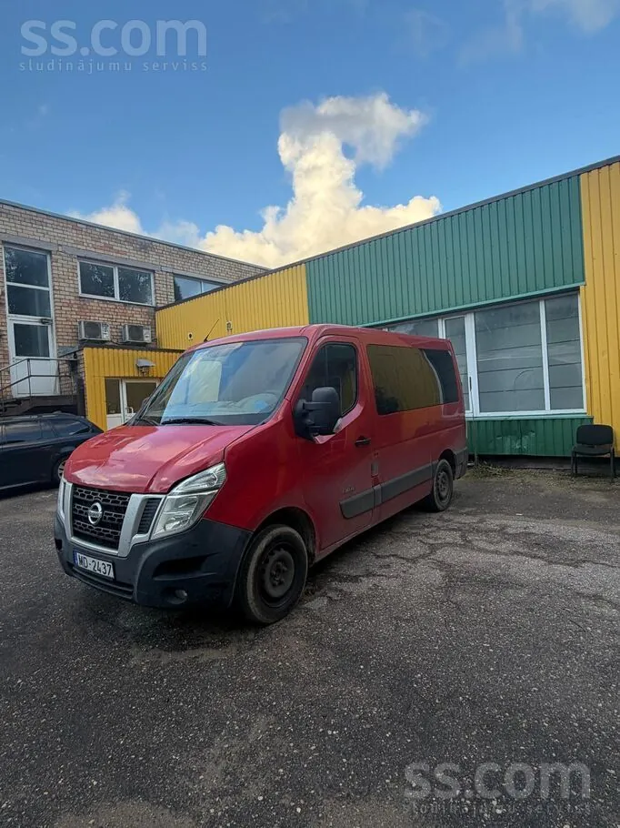 Nissan Nv400 2014 photo 4