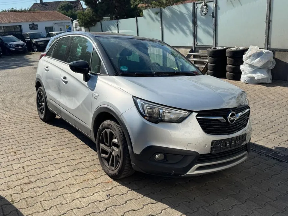 Opel Crossland X