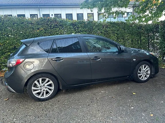 Mazda 3 2012 photo 2