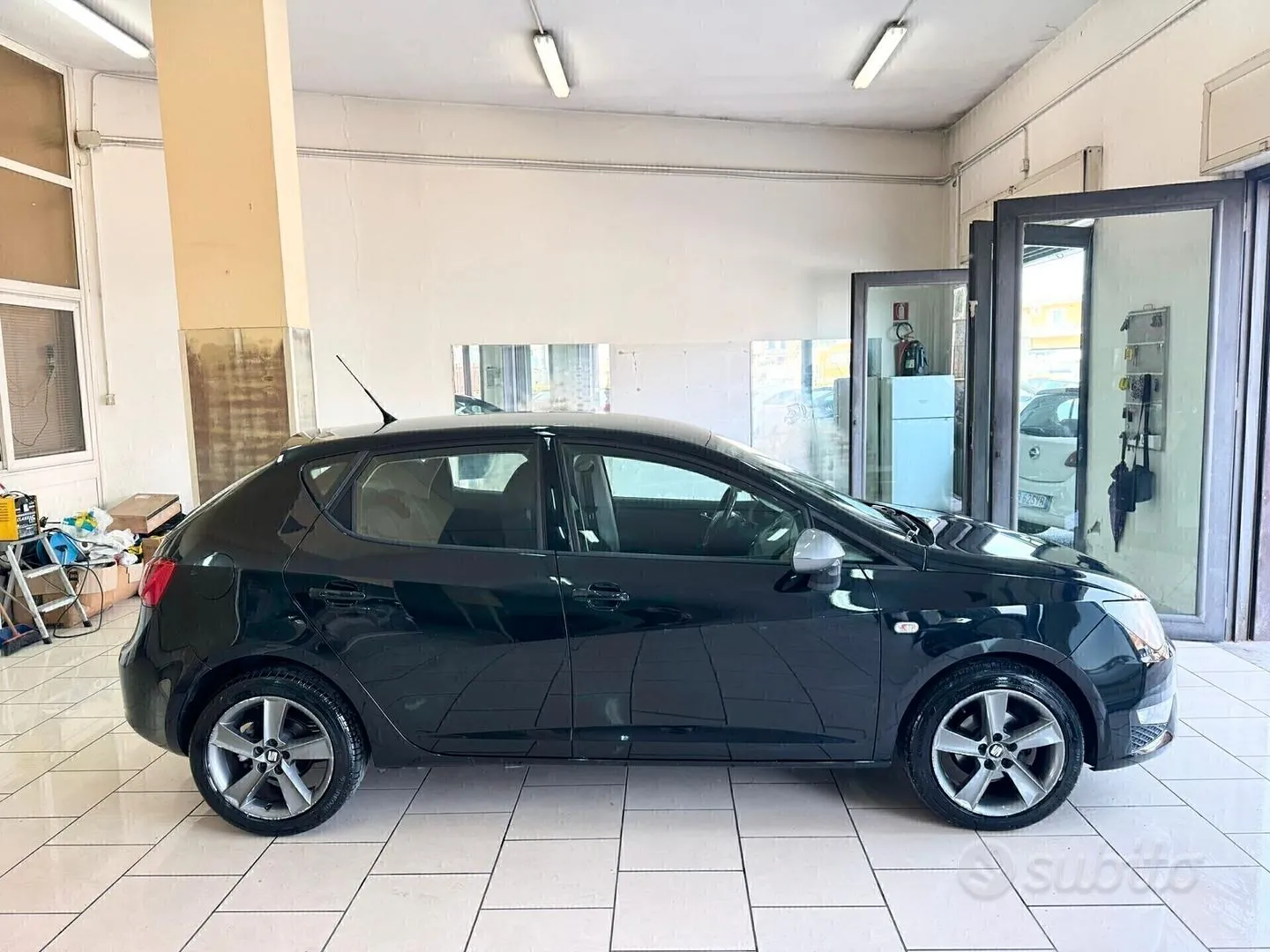 Seat Ibiza 2014 photo 3