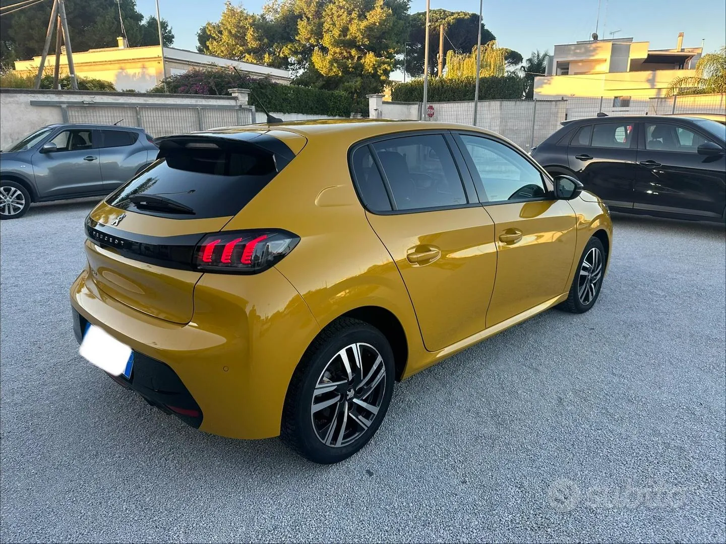 Peugeot 208 2022 photo 5