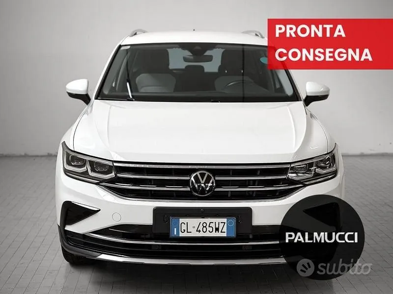 Volkswagen Tiguan 2022 photo 2