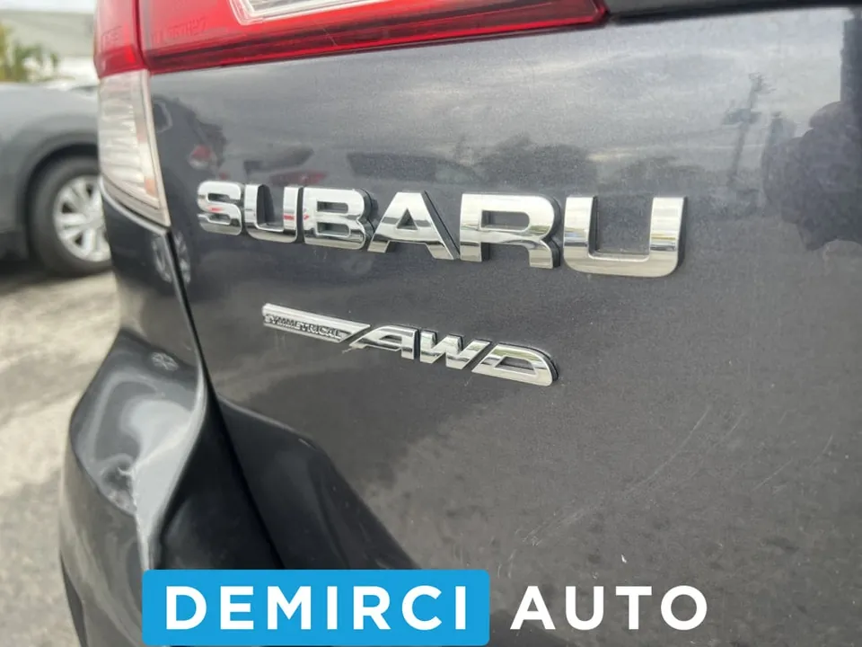 Subaru Outback 2013 photo 3