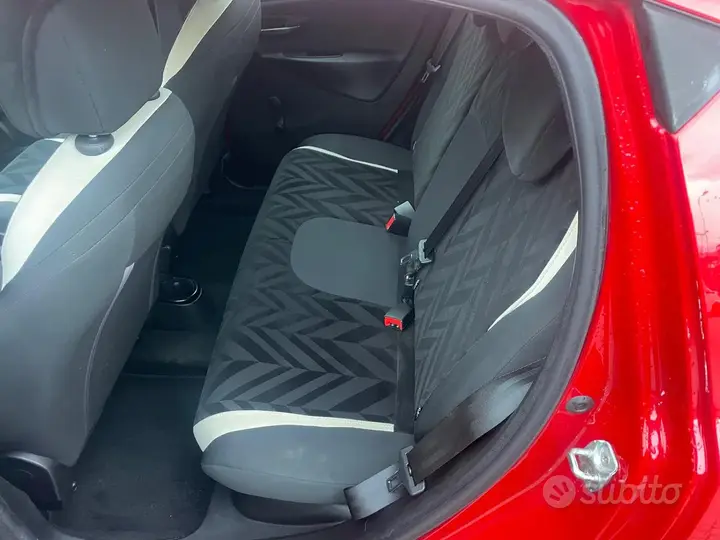 Lancia Ypsilon 2016 photo 4