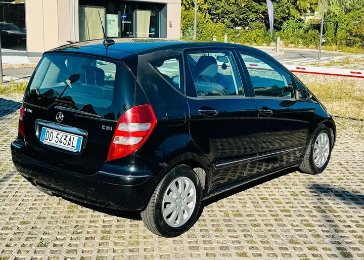 Mercedes-Benz A-Class 2006 photo 3