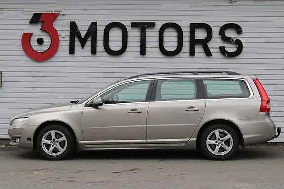 Volvo V70 2016 photo 3