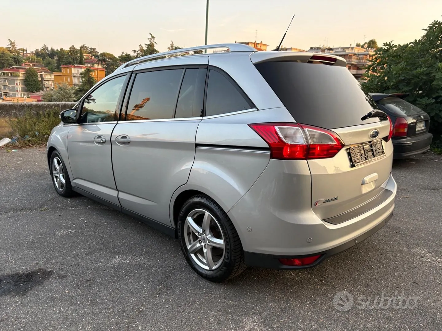 Ford C-Max 2017 photo 5