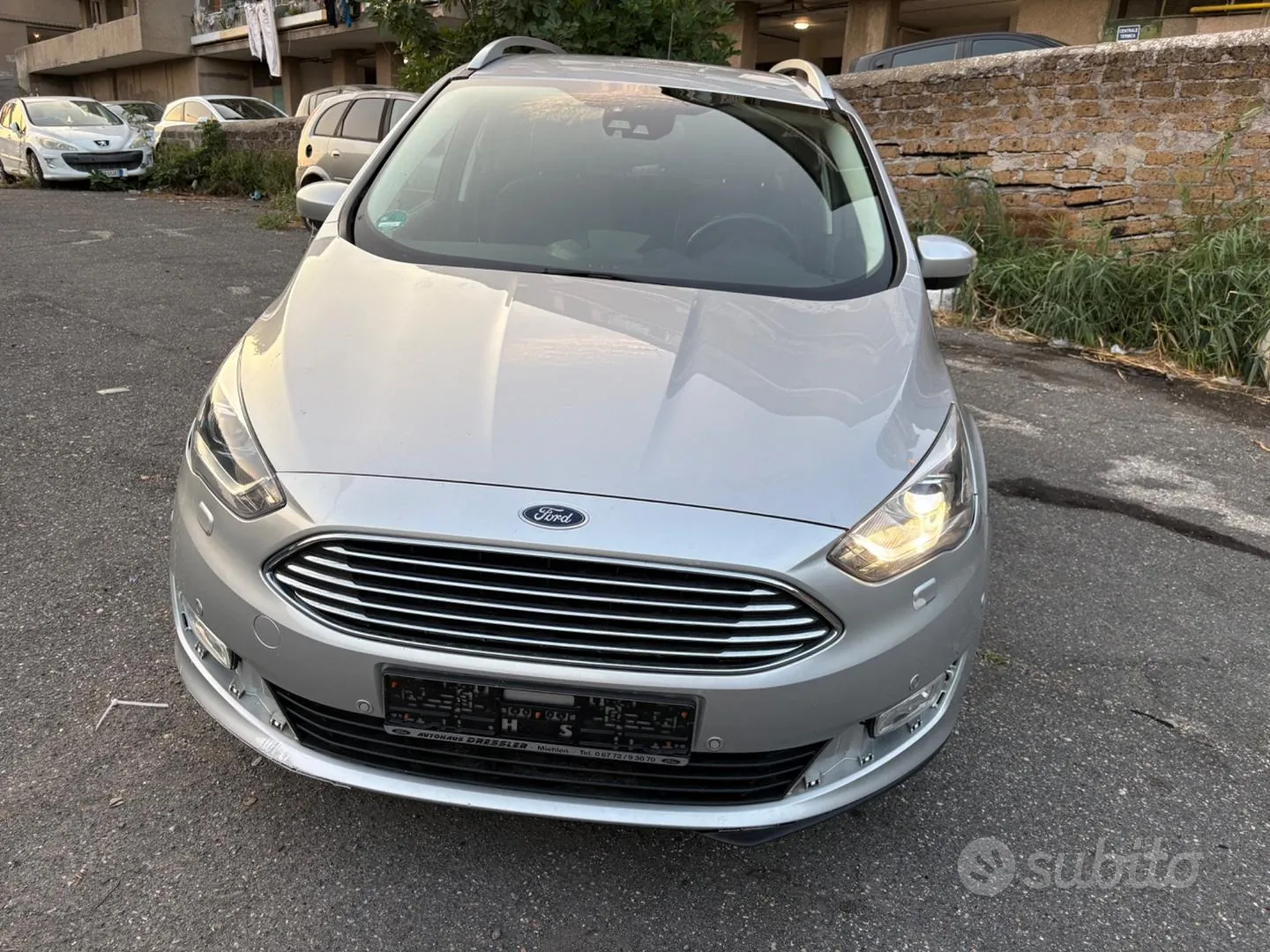 Ford C-Max 2017 photo 2