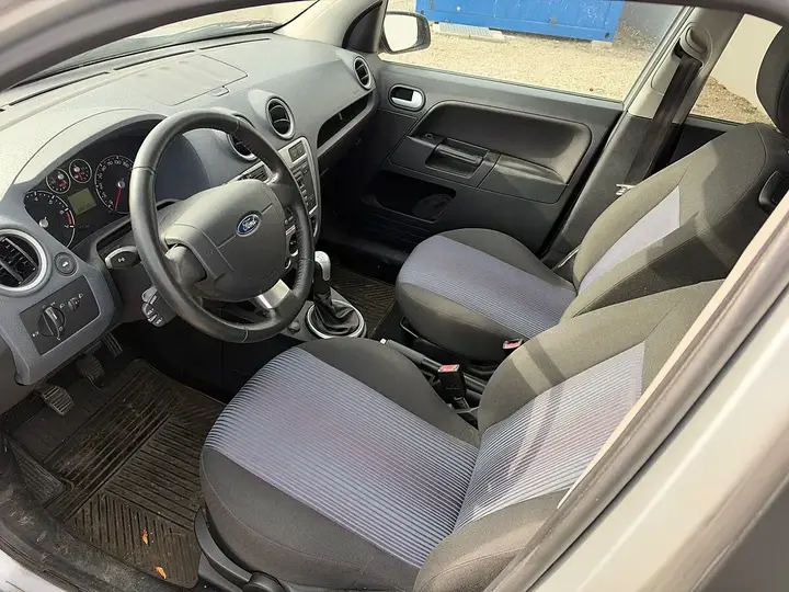 Ford Fusion 2008 photo 2