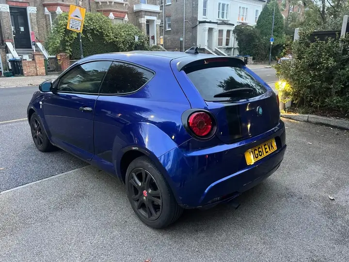 Alfa Romeo Mito 2011 photo 5