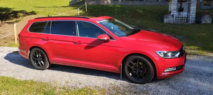 Volkswagen Passat Variant 2017 photo 2