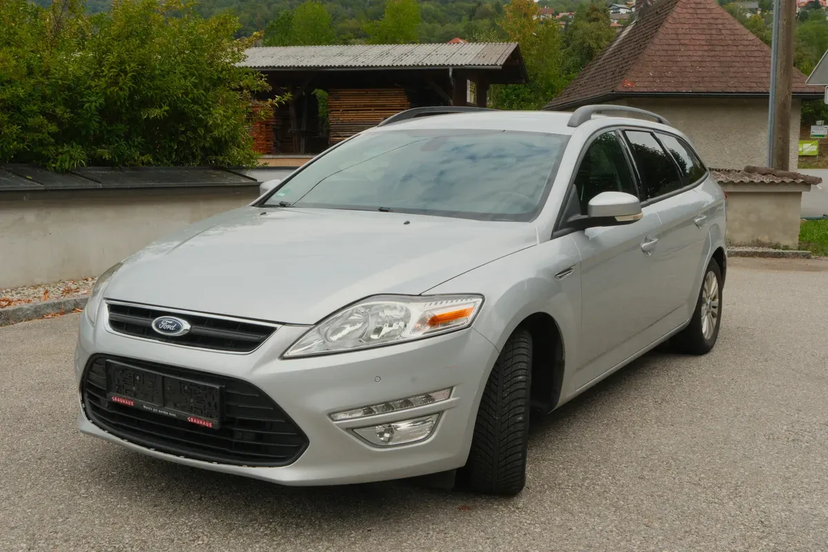 Ford Mondeo 2011 photo 3