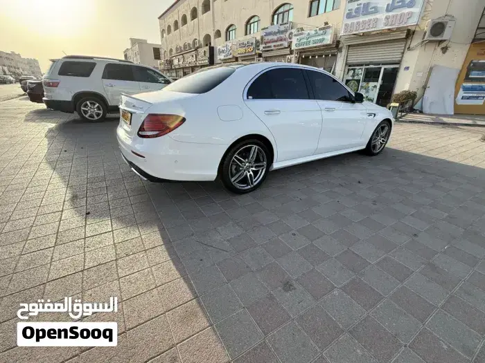 Mercedes-Benz E-Class 2019 photo 2