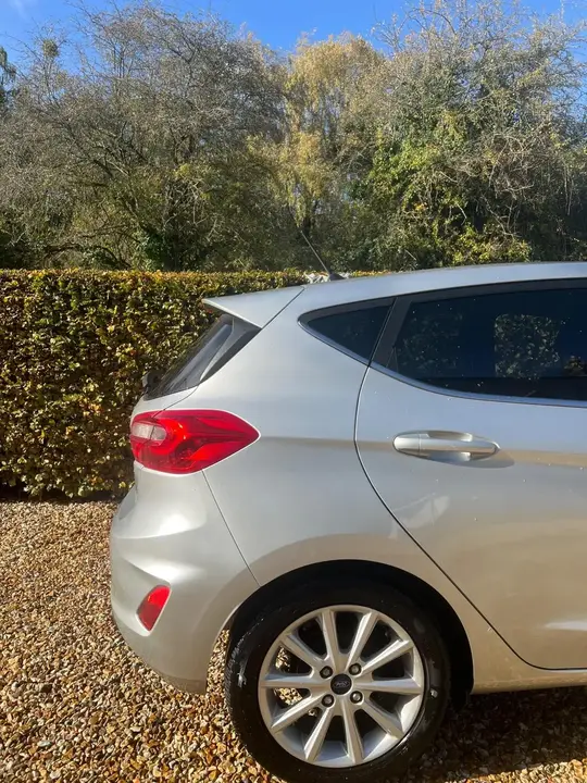 Ford Fiesta 2018 photo 3