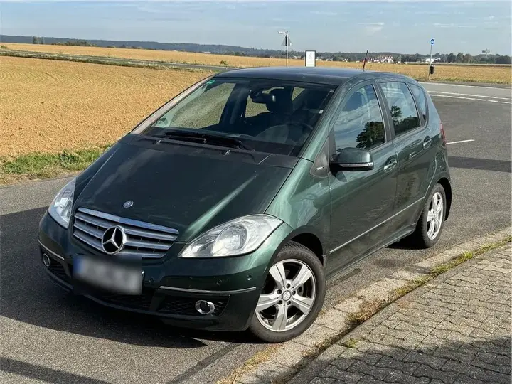 Mercedes-Benz A 180
