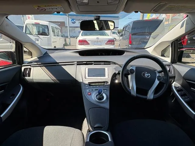 Toyota Prius 2013 photo 4