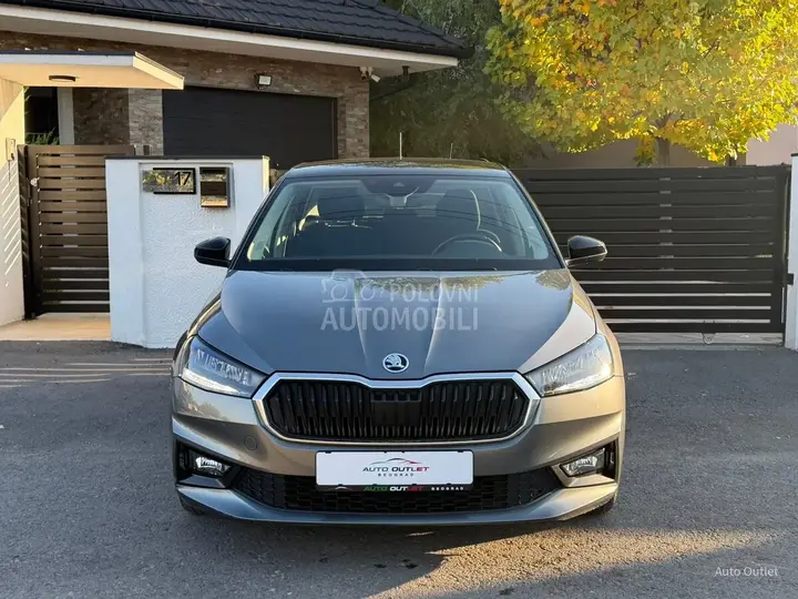 Skoda Fabia 2021 photo 2