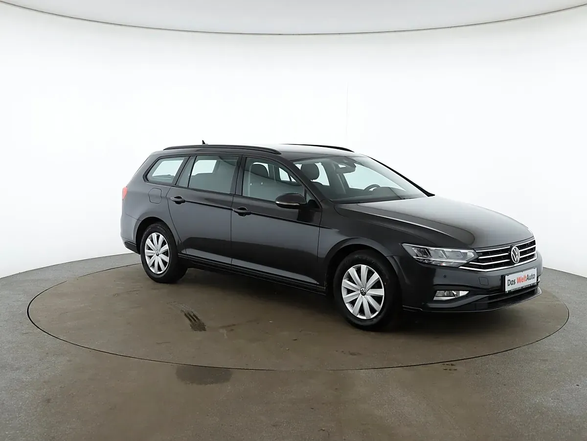 Volkswagen Passat 2021 photo 3