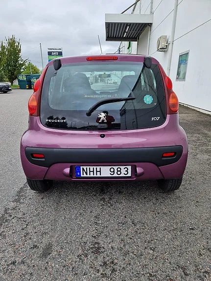 Peugeot 107 2013 photo 4
