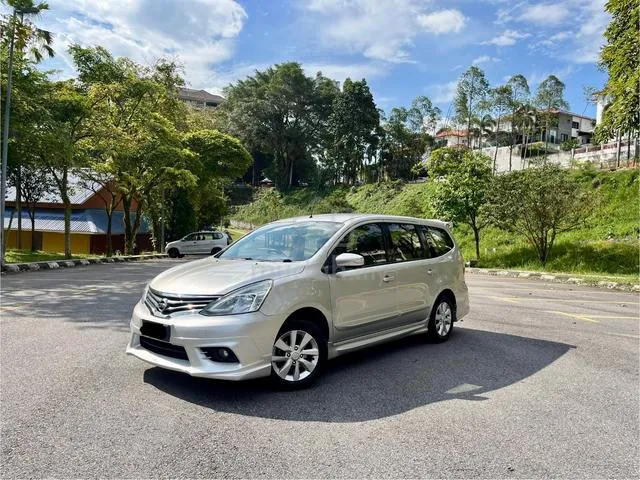 Nissan Grand Livina