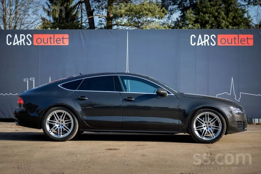Audi A7 2010 photo 4