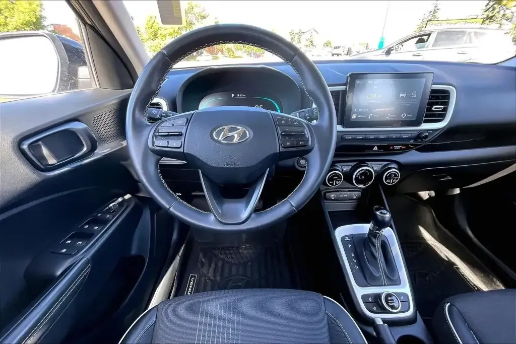Hyundai Venue 2025 photo 5