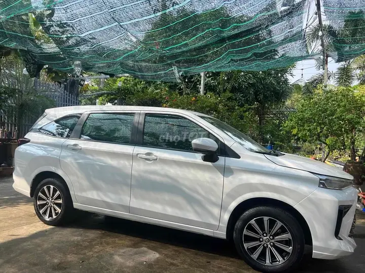 Toyota Avanza 2023 photo 3