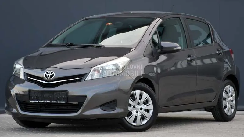 Toyota Yaris 2011 photo 3