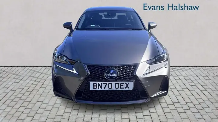 Lexus Is 2020 photo 5